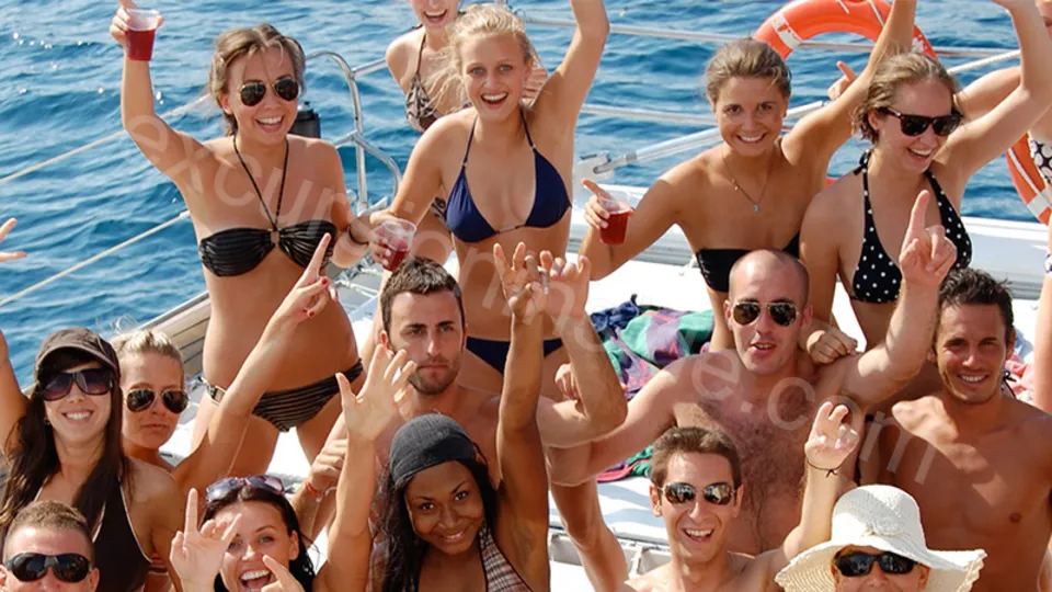 Boat Trip in Alanya from Side image 11