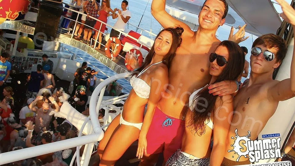 Boat Trip in Alanya from Side image 19