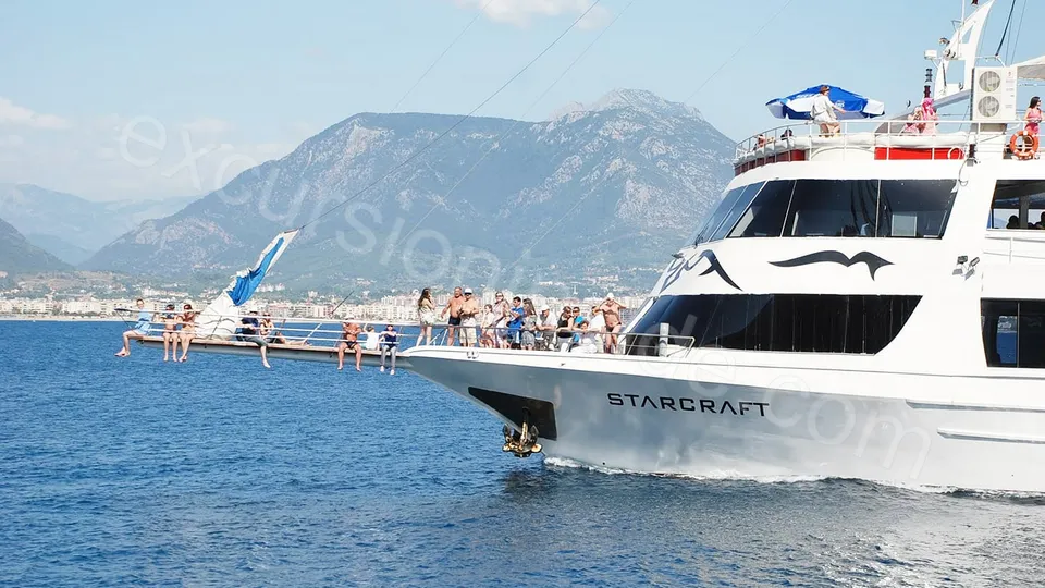 Boat Trip in Alanya from Side image 22