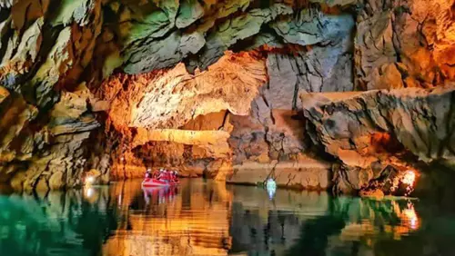 Пещера Алтынбешик из Сиде
