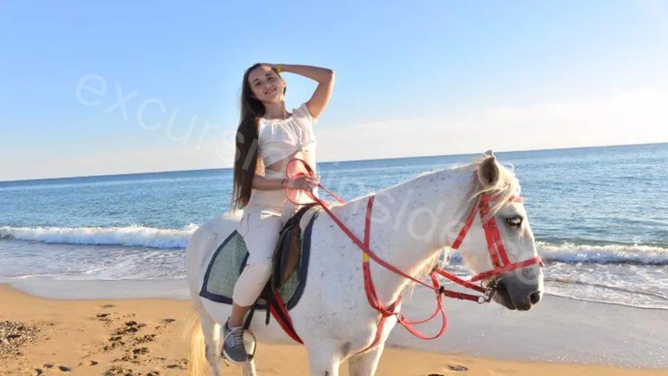  Horse Riding in Side photo 24