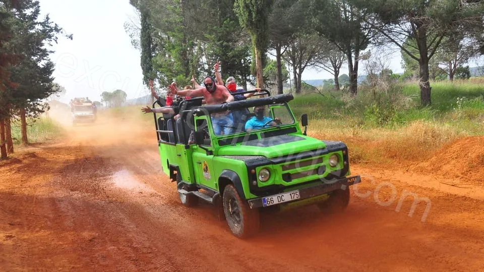 Side Jeep Safari image 1