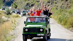 Rafting and Jeep Safari in Side 2 in 1 nav photo 14