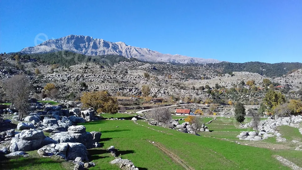 Adler(Tazı) Canyon from Side photo 26