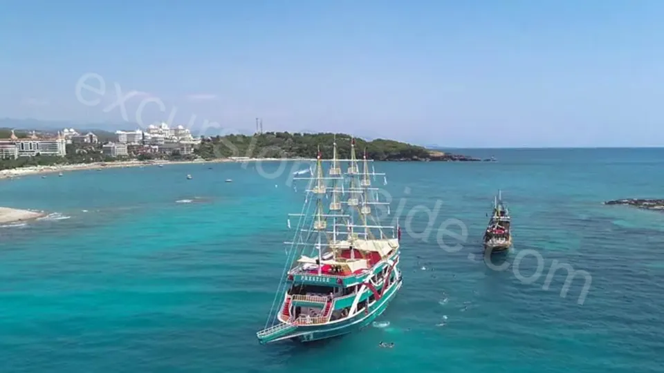 Side Dolphin Island Boat Tour photo 7