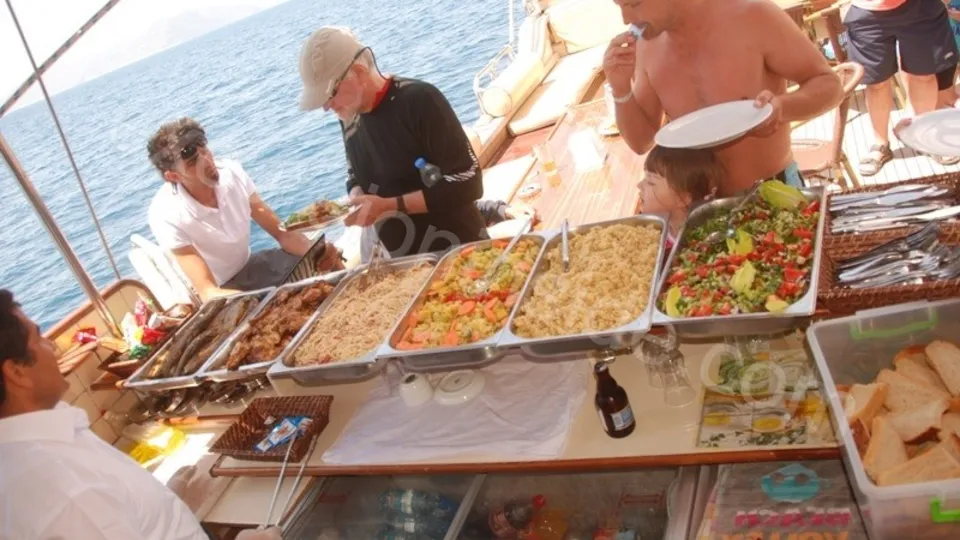 Side Pirate Boat Trip photo 7