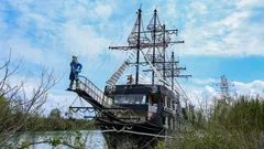 Side Pirate Boat Trip nav photo 3