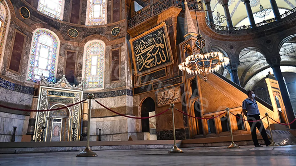 İstanbul Tour rom Side image 6