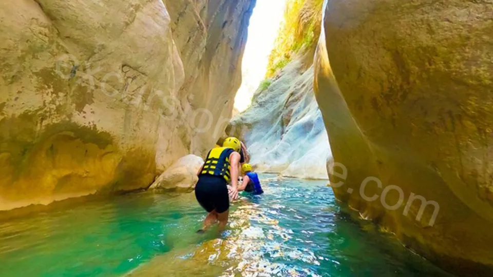 Rafting and Canyoning in Side 2 in 1 image 1