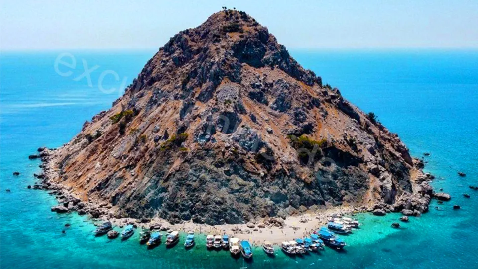 Suluada Boat tour from Side image 1