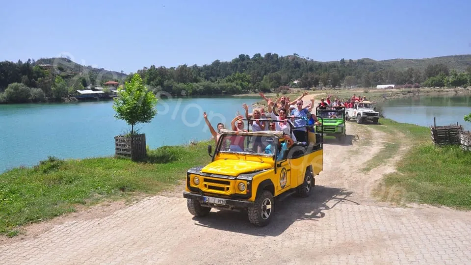 Side Jeep Safari photo 4