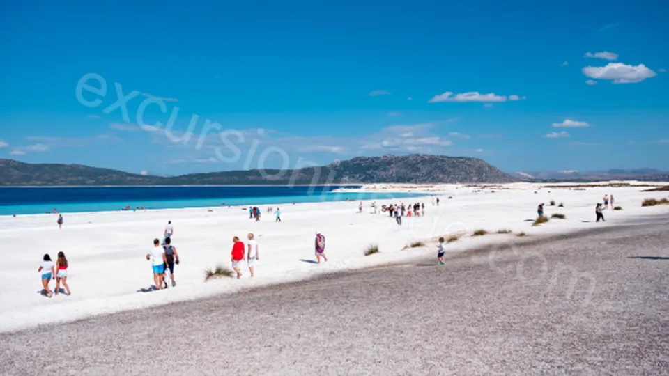 Salda Lake From Side image 2