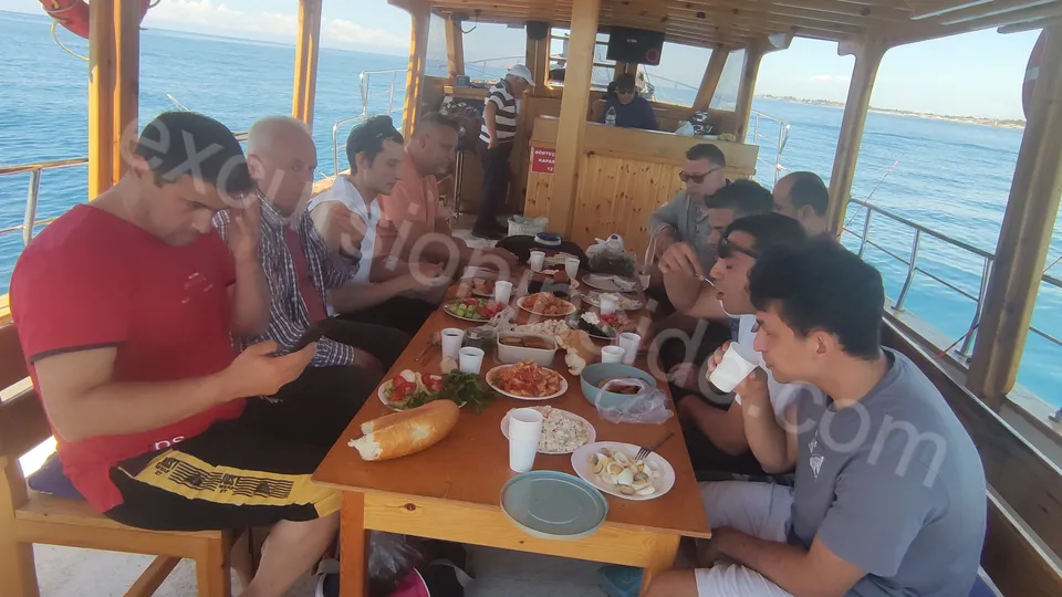 Side Fishing Tour photo 15