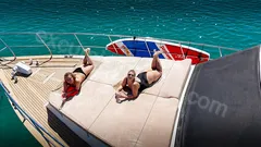 Apollo SS Luxury nav photo 8